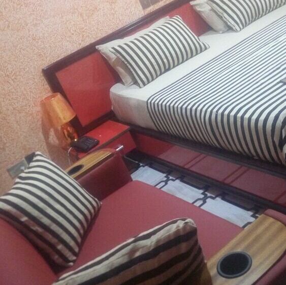 ホテル Golden Horse