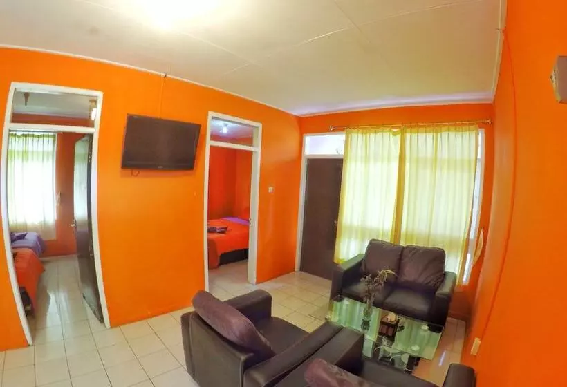 Hotelli Grand Pesona Ksatria By Issota