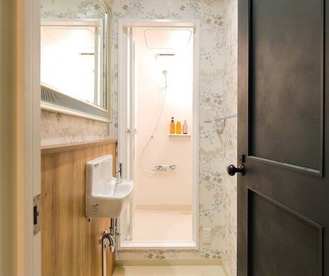 Otel Guesthouse Kobe Nadeshikoya