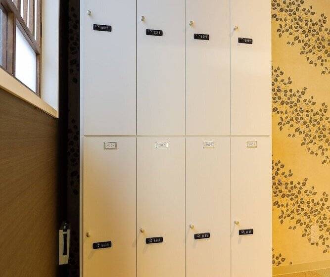 Otel Guesthouse Kobe Nadeshikoya