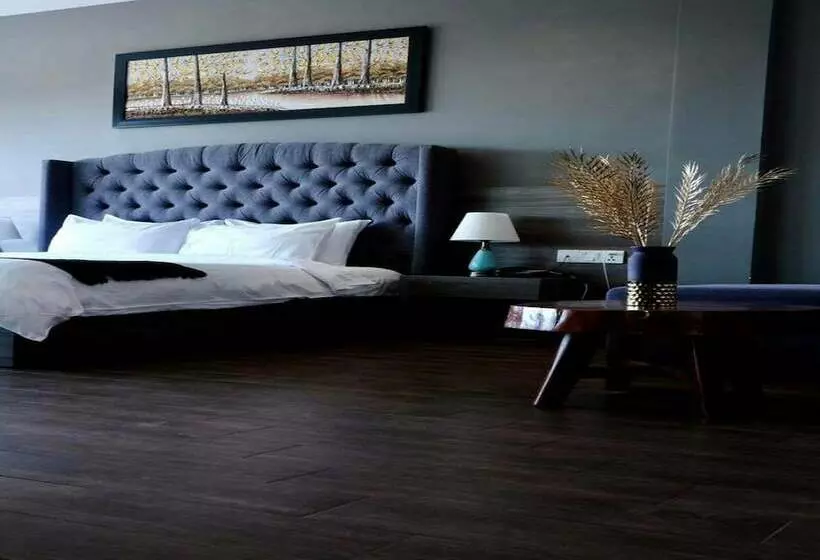 Kep Bay Hotel & Resort