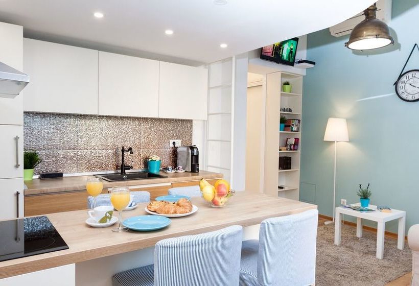 בית מלון כפרי Loox Serviced Apartments Zagreb Palmoticeva Street