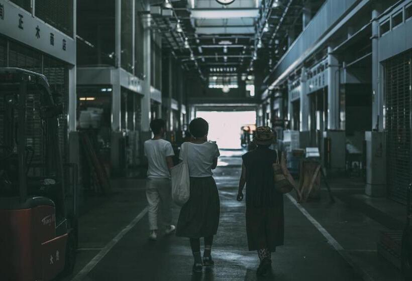 酒店 Nari Nuttari Nari