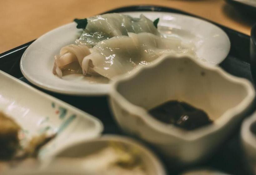 酒店 Nari Nuttari Nari