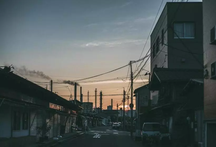 ホテル Nari Nuttari Nari