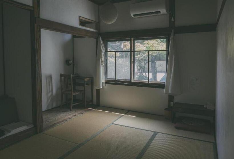 酒店 Nari Nuttari Nari