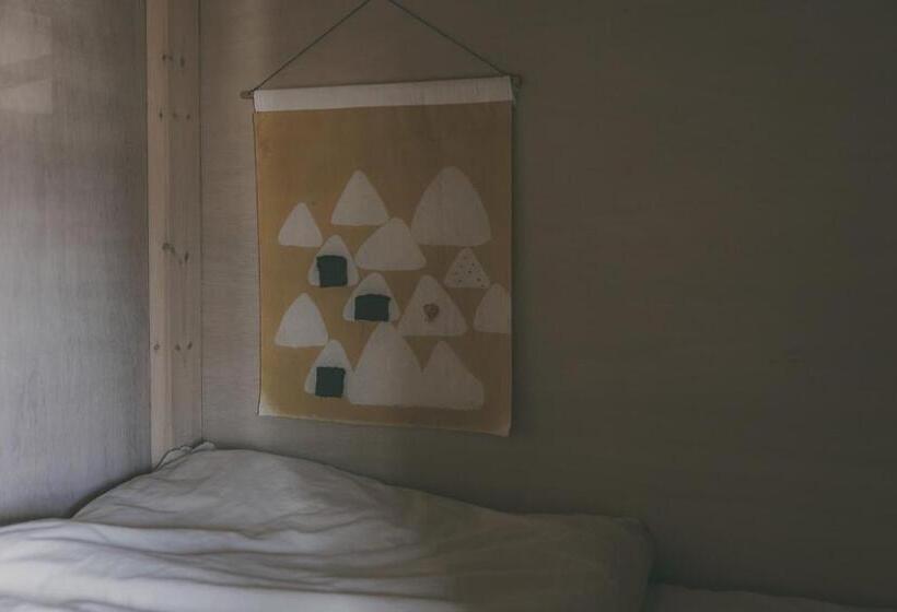 酒店 Nari Nuttari Nari