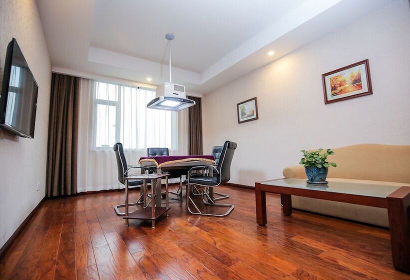 Hotel New Knight Royal