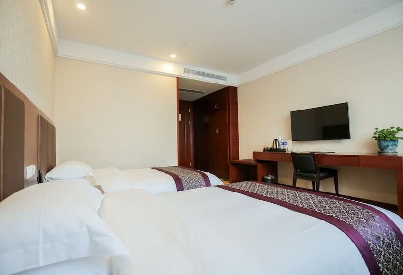 Hotel New Knight Royal