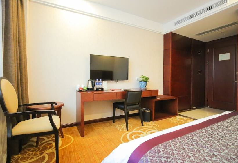 Hotel New Knight Royal