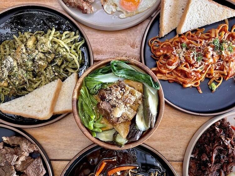 Hotel Outpost Beach Hostel Adults Only