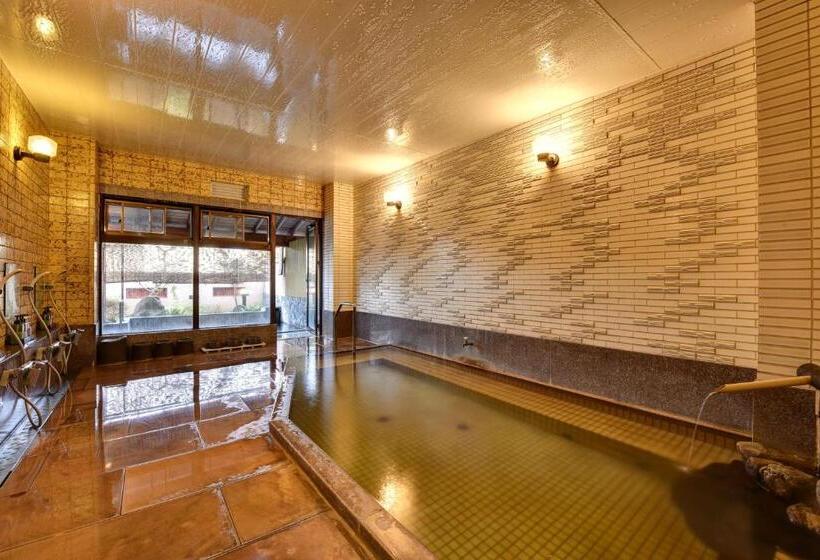 בית מלון כפרי Rakusuien