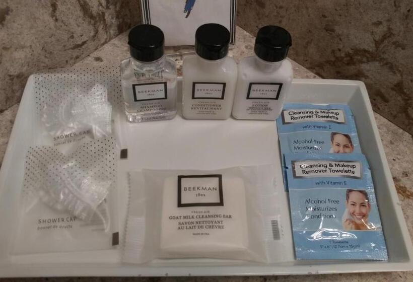 فندق Sag Harbor Inn