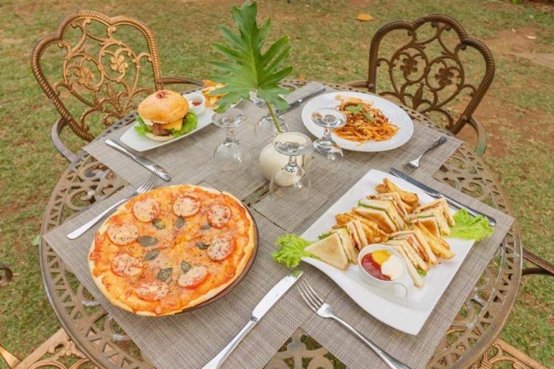 בית מלון כפרי Sophia S Garden Resort