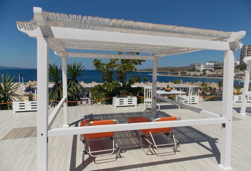 فندق Sunset Suites