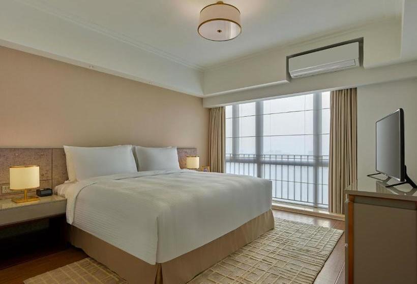 בית מלון כפרי Tianfu Square Serviced Suites By Lanson Place