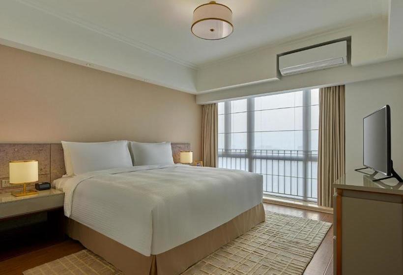 בית מלון כפרי Tianfu Square Serviced Suites By Lanson Place