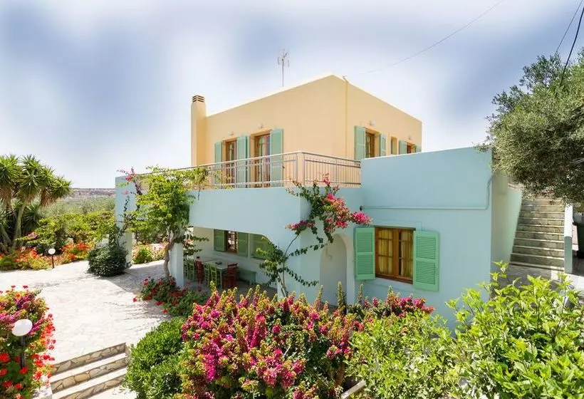 ホテル Athena Villas Olive Grove & Estate