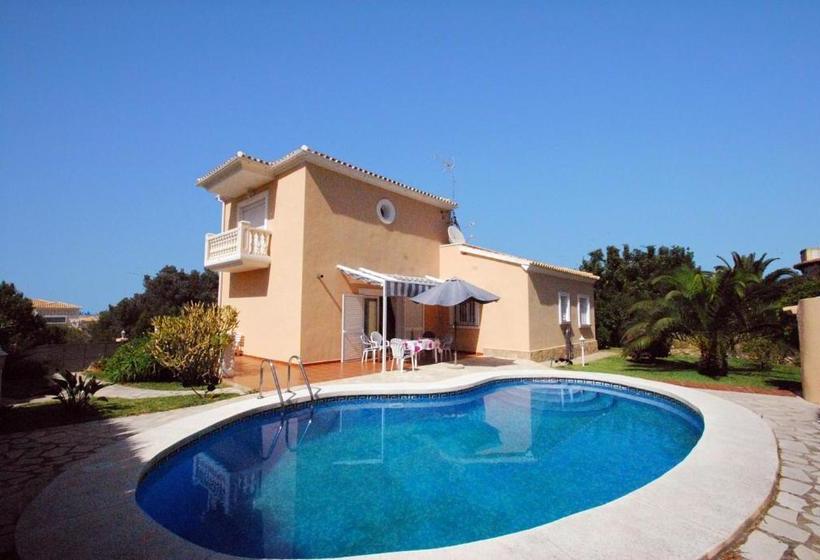 Hotel Villa Bugamvilla