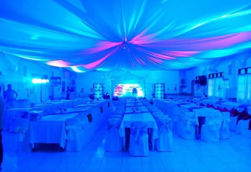 בית מלון כפרי Villa Paraiso Resort & Apartelle