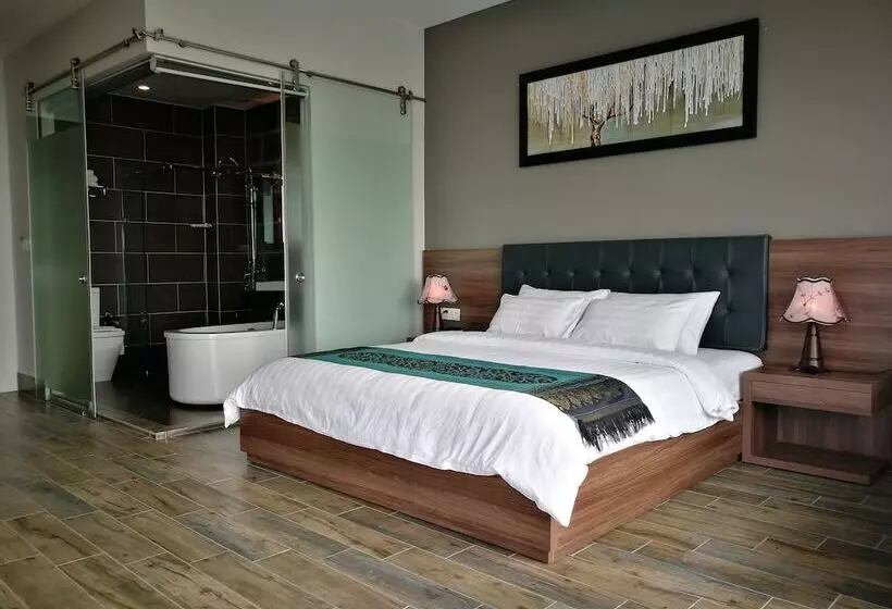 Kep Bay Hotel & Resort