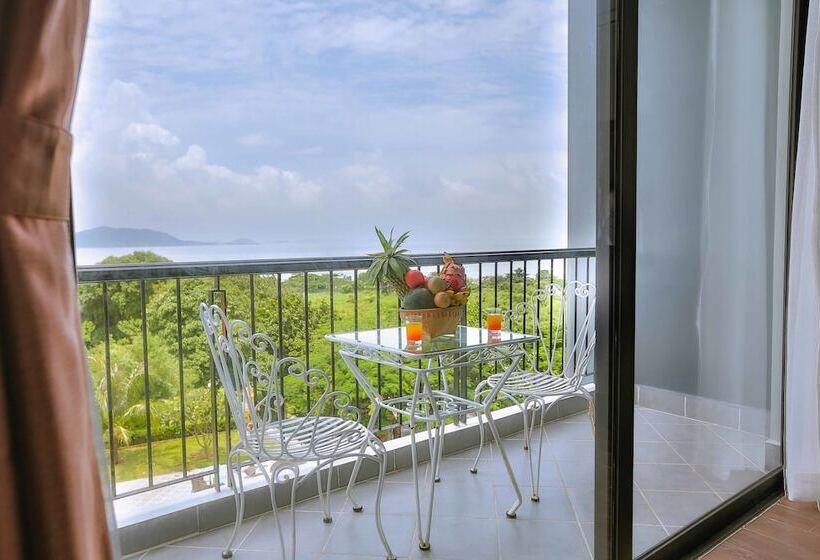 Kep Bay Hotel & Resort