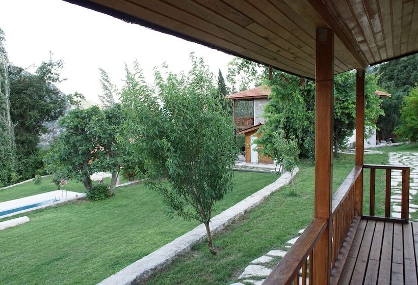 Lycia Nature House