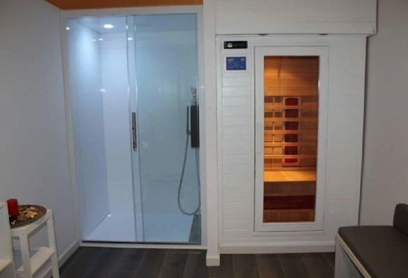 호텔 Airport Relax Mama