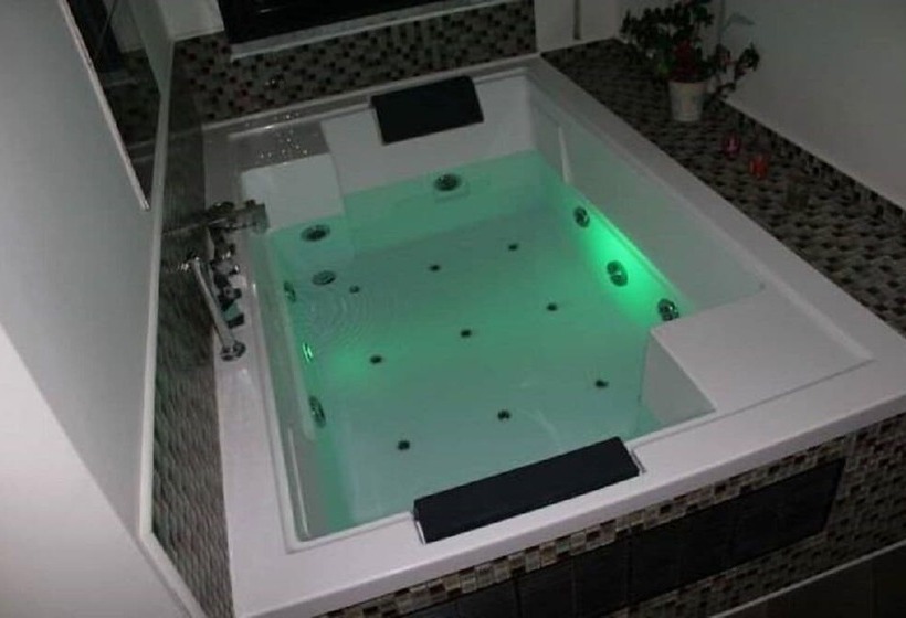 호텔 Airport Relax Mama