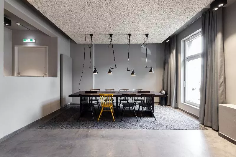 ホテル a&o Frankfurt Ostend