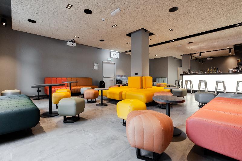 ホテル a&o Frankfurt Ostend