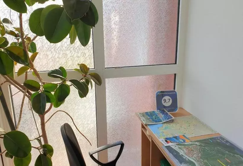 هتل Apartments Lazarevic