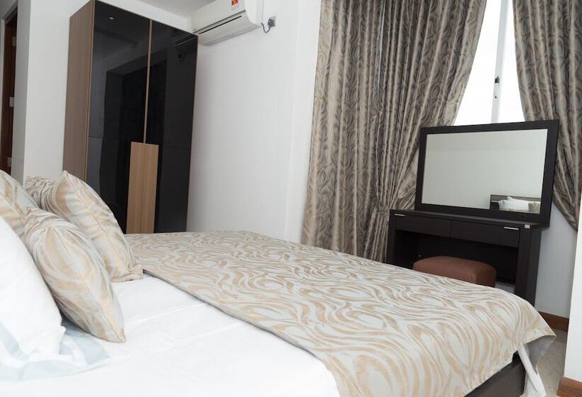 Hotel Crown Properties