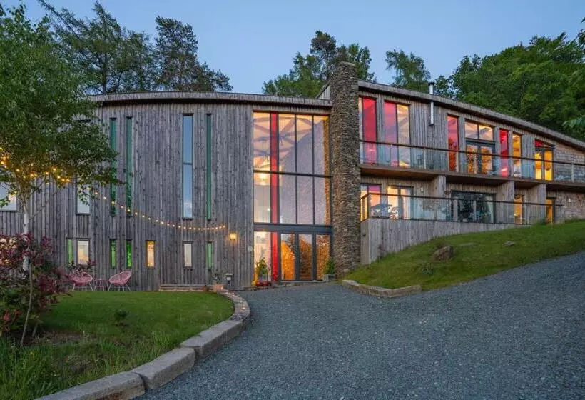 هتل Dome House