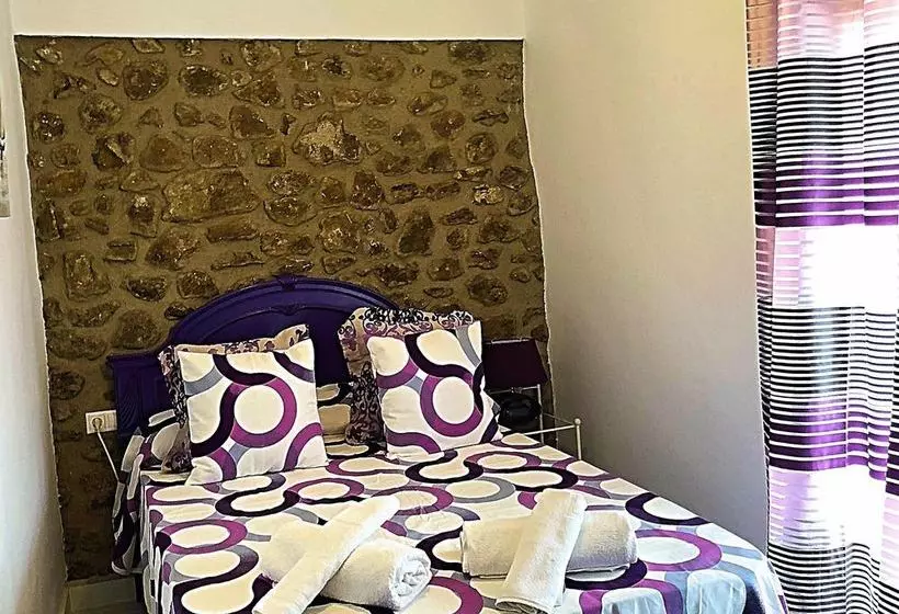 Hotelli Gifsa Rural House Trujillo