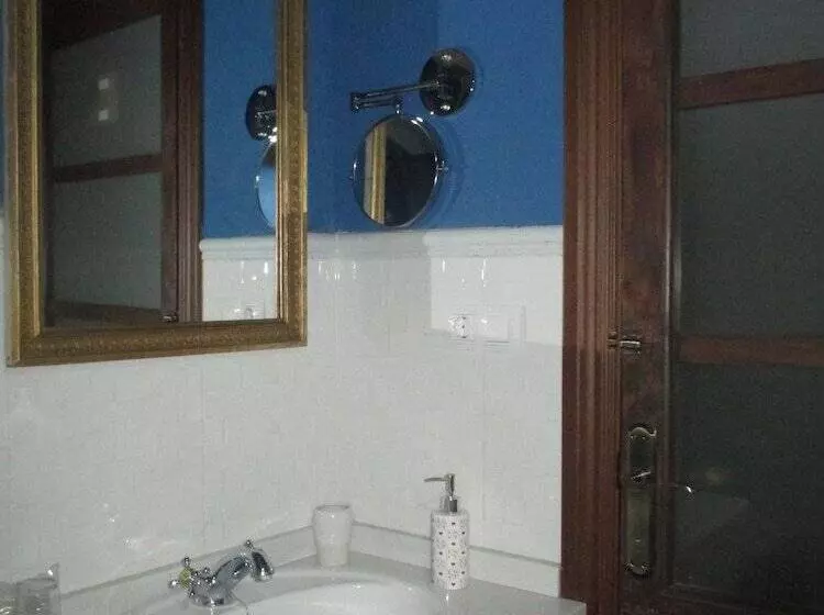 ホテル Hostal Los Aromas