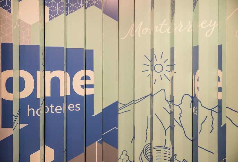 فندق One Monterrey Tecnológico