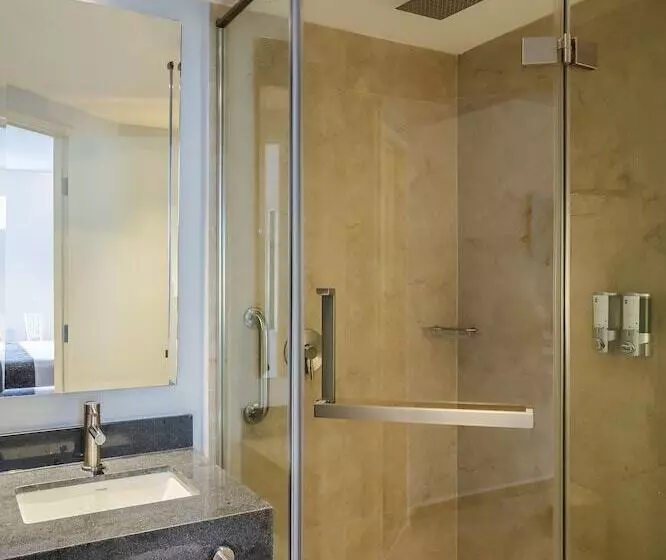 ホテル One Monterrey Tecnológico