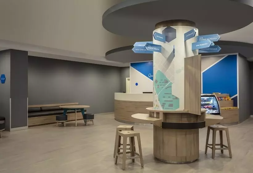 ホテル One Monterrey Tecnológico