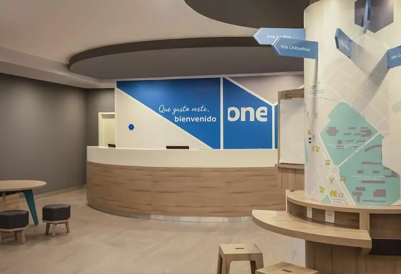 ホテル One Monterrey Tecnológico