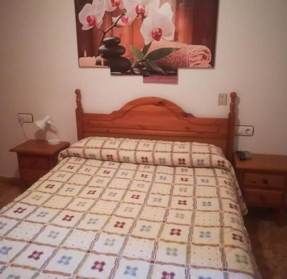 فندق Pension La Linea