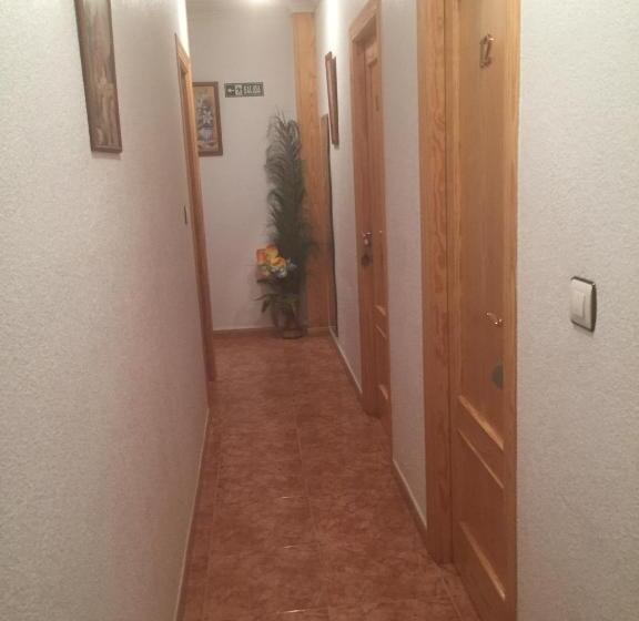 فندق Pension La Linea