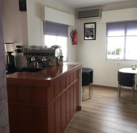 فندق Pension La Linea