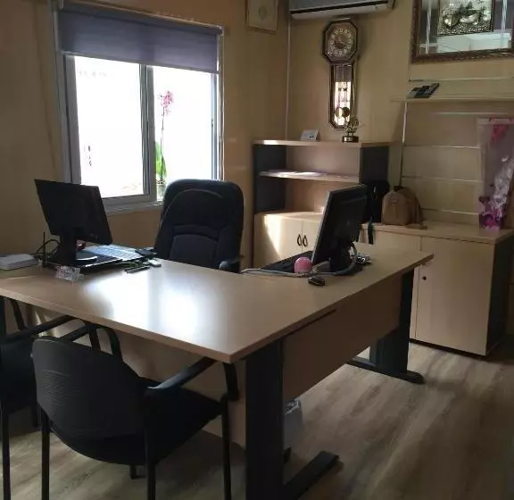 ホテル Pension La Linea