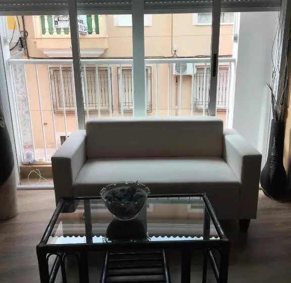 ホテル Pension La Linea