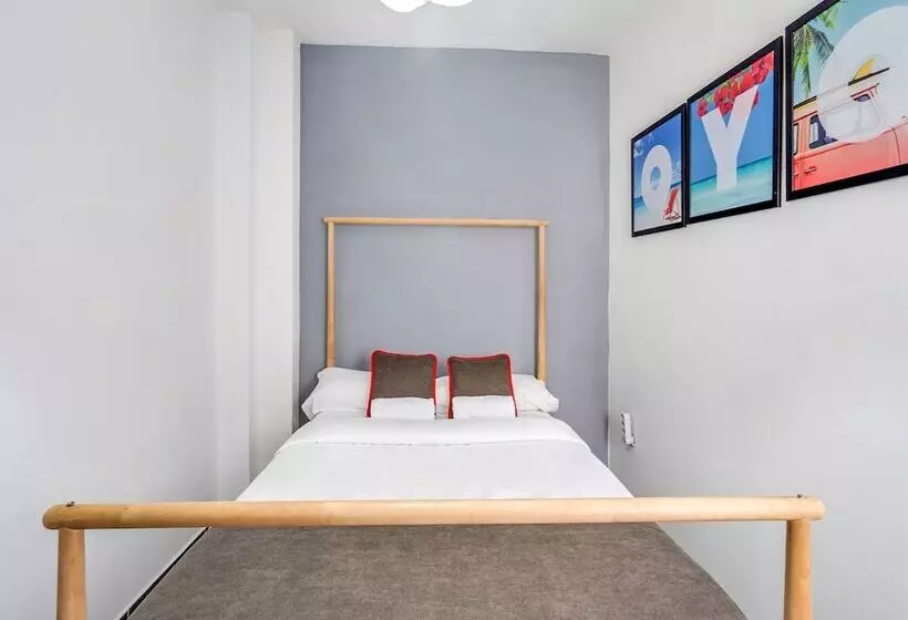 هتل Ruzafa Guesthouse