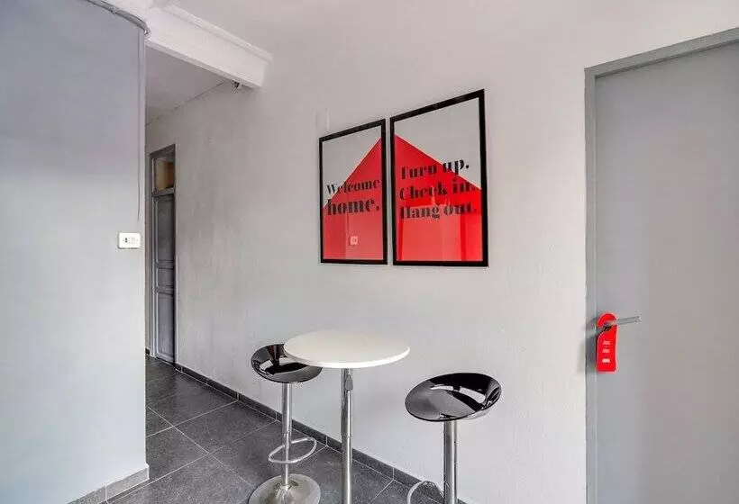 هتل Ruzafa Guesthouse