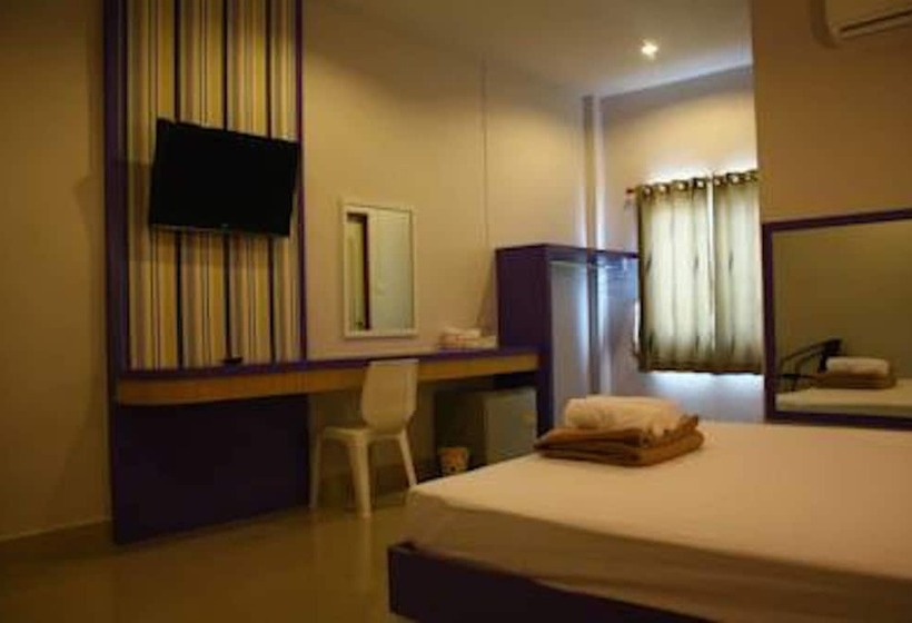 בית מלון כפרי Sabai Ez