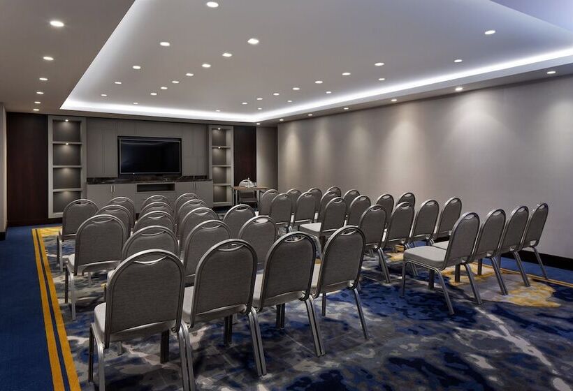 ホテル Sheraton Istanbul City Center