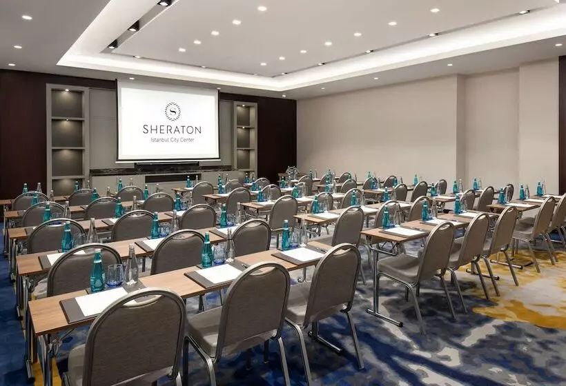 ホテル Sheraton Istanbul City Center